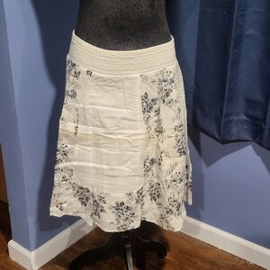 Floral Print White and Black Floral Skirt